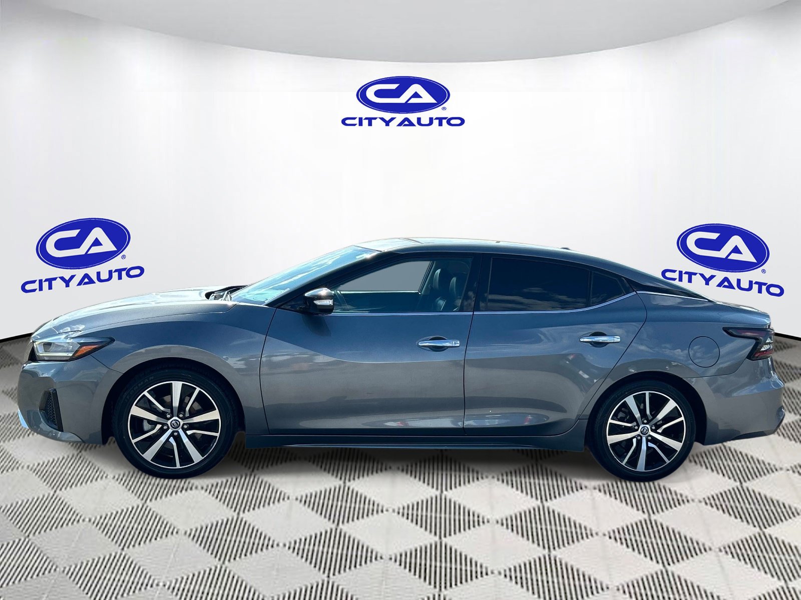 Used 2021 Nissan Maxima 3.5 SV w/ Floor Mat Group FWD image 7