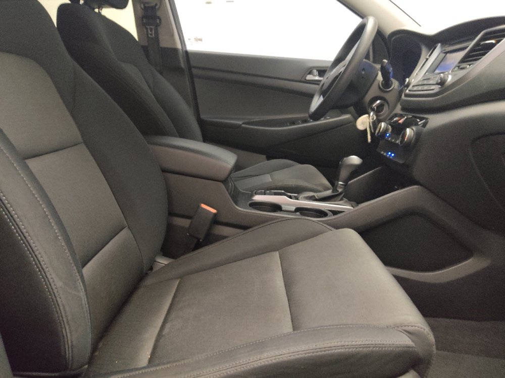 Used 2016 Hyundai Tucson SE w/ Option Group 02 FWD image 21
