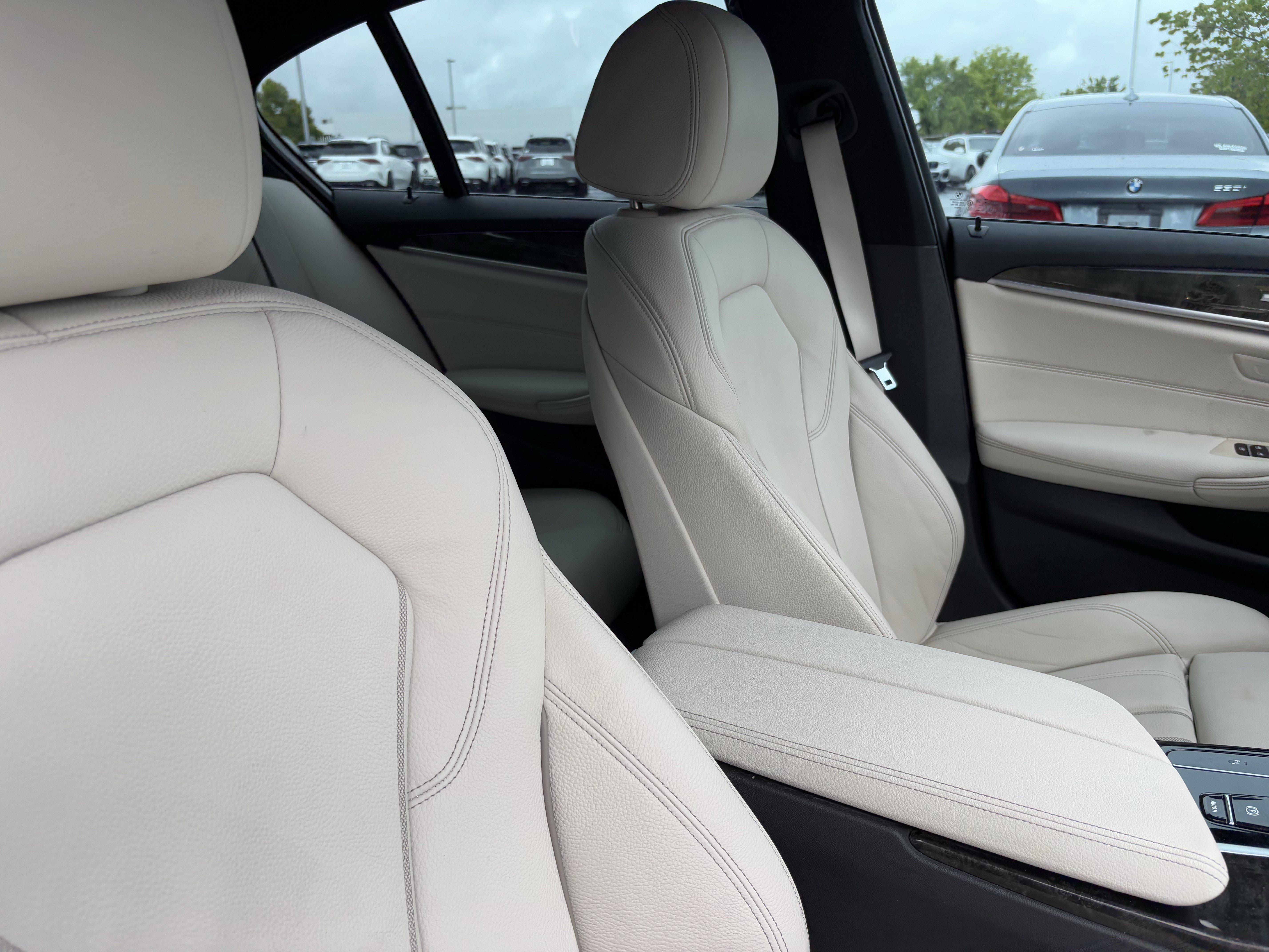 Certified 2023 BMW 540i w/ M Sport Package RWD image 34