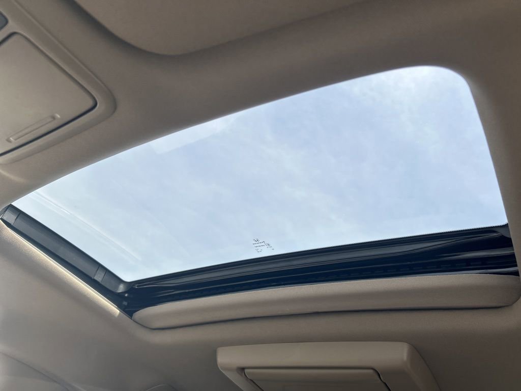 Used 2023 Honda Odyssey Touring image 13