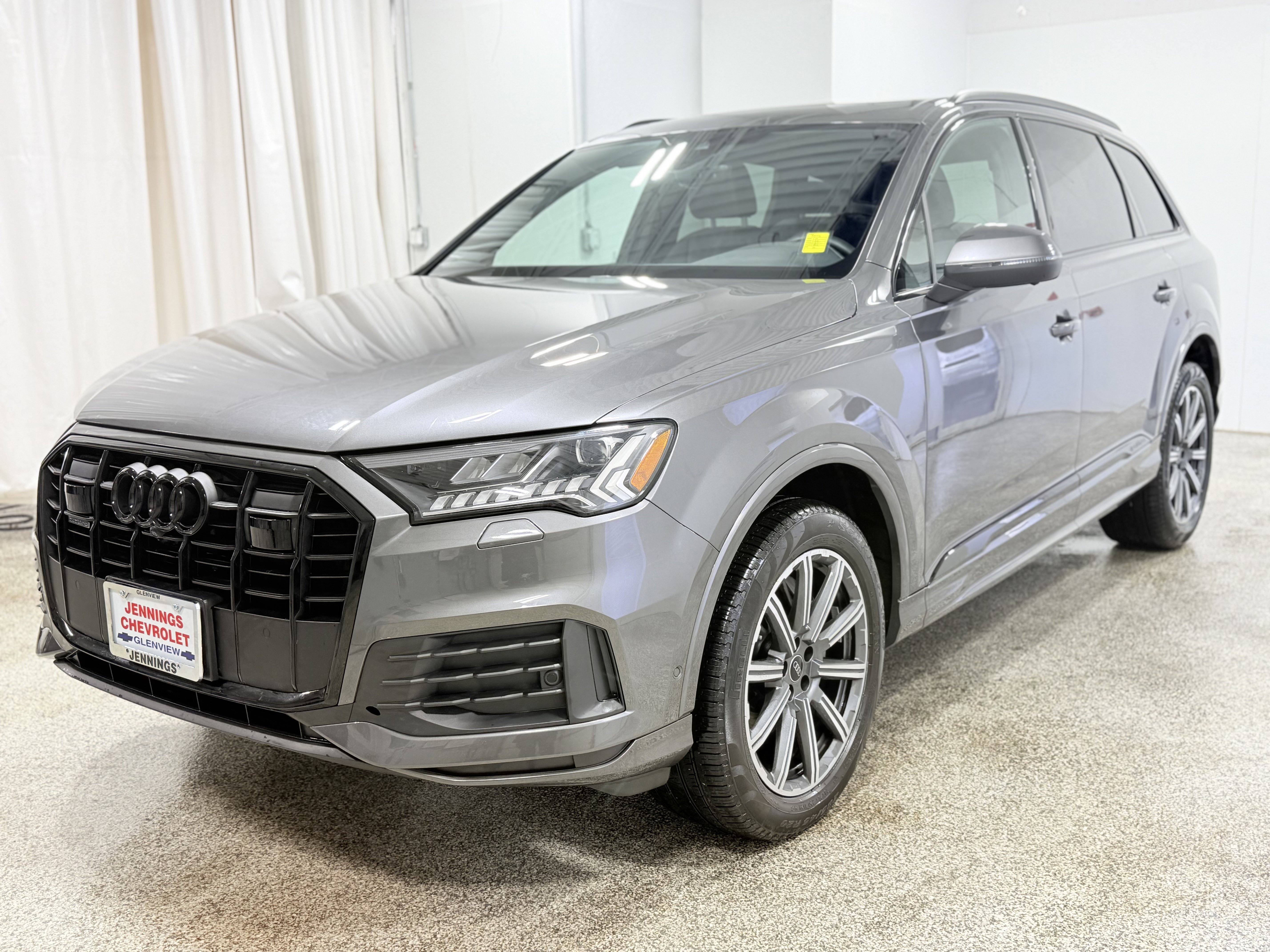 Used 2024 Audi Q7 Premium Plus w/ Premium Plus Package image 3