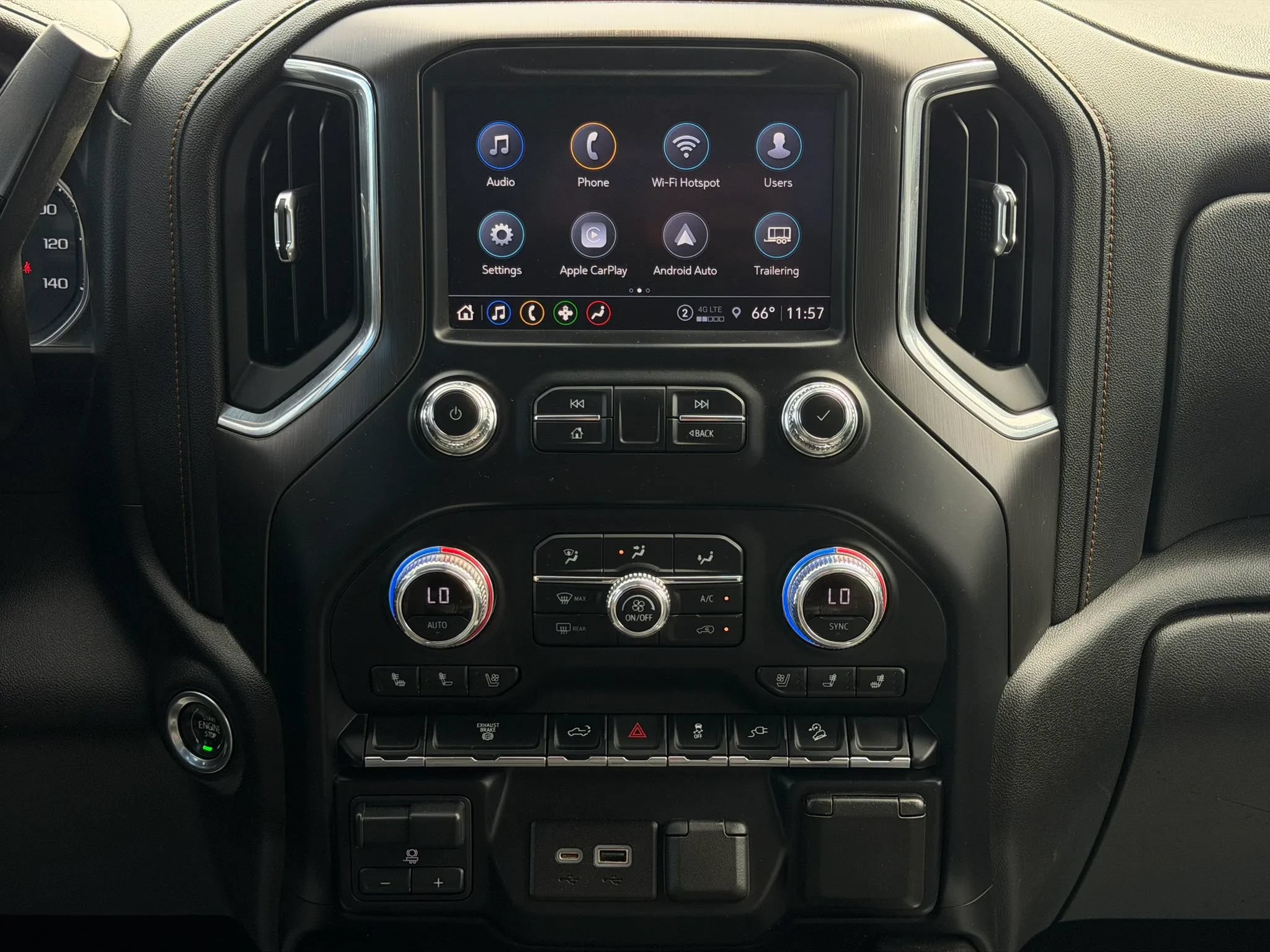Used 2022 GMC Sierra 2500 AT4 w/ Gooseneck/5TH Wheel Package AWD/4WD image 31