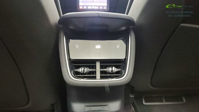 Used 2025 Polestar Polestar 3 image 37