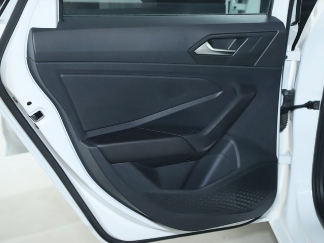 Certified 2025 Volkswagen Jetta S image 13