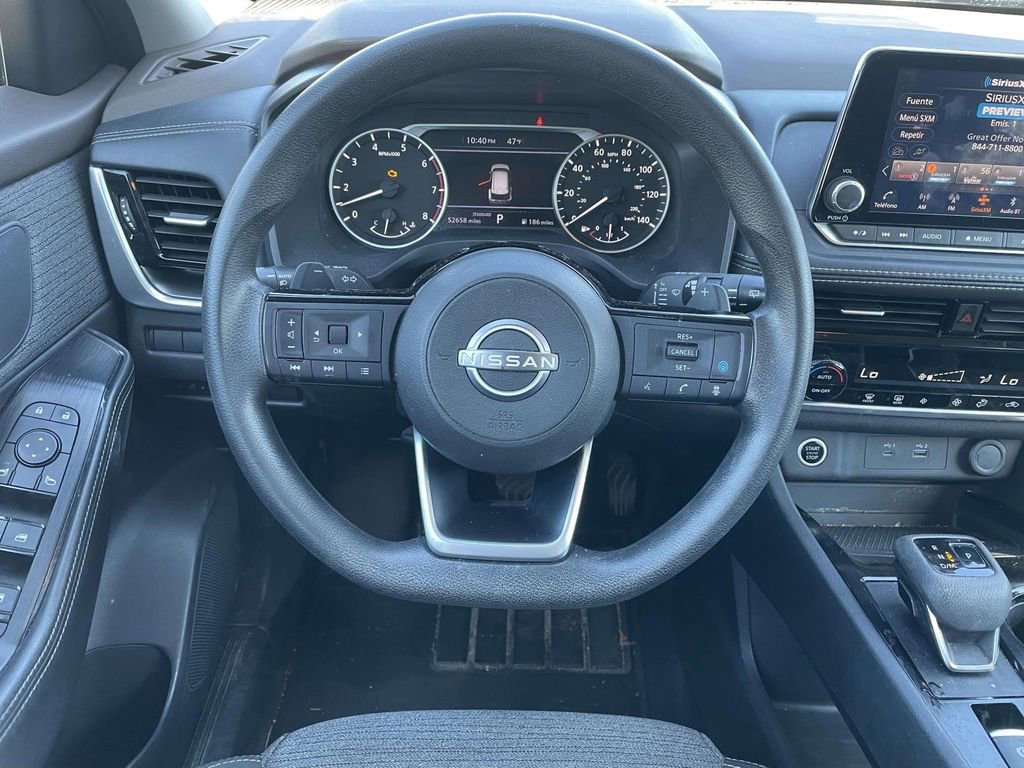 Used 2022 Nissan Rogue SV image 25