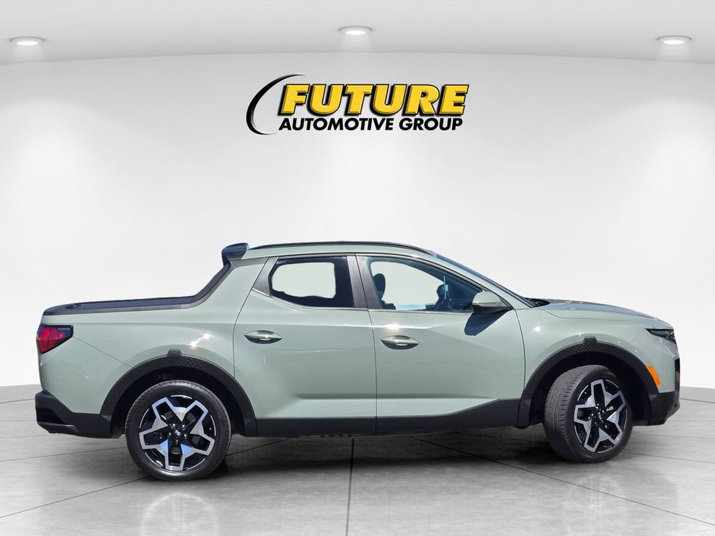 Used 2022 Hyundai Santa Cruz Limited AWD/4WD image 3