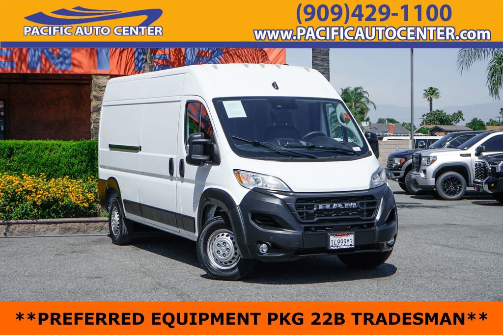 Used 2024 RAM ProMaster 2500 w/ Safety Group FWD image 1