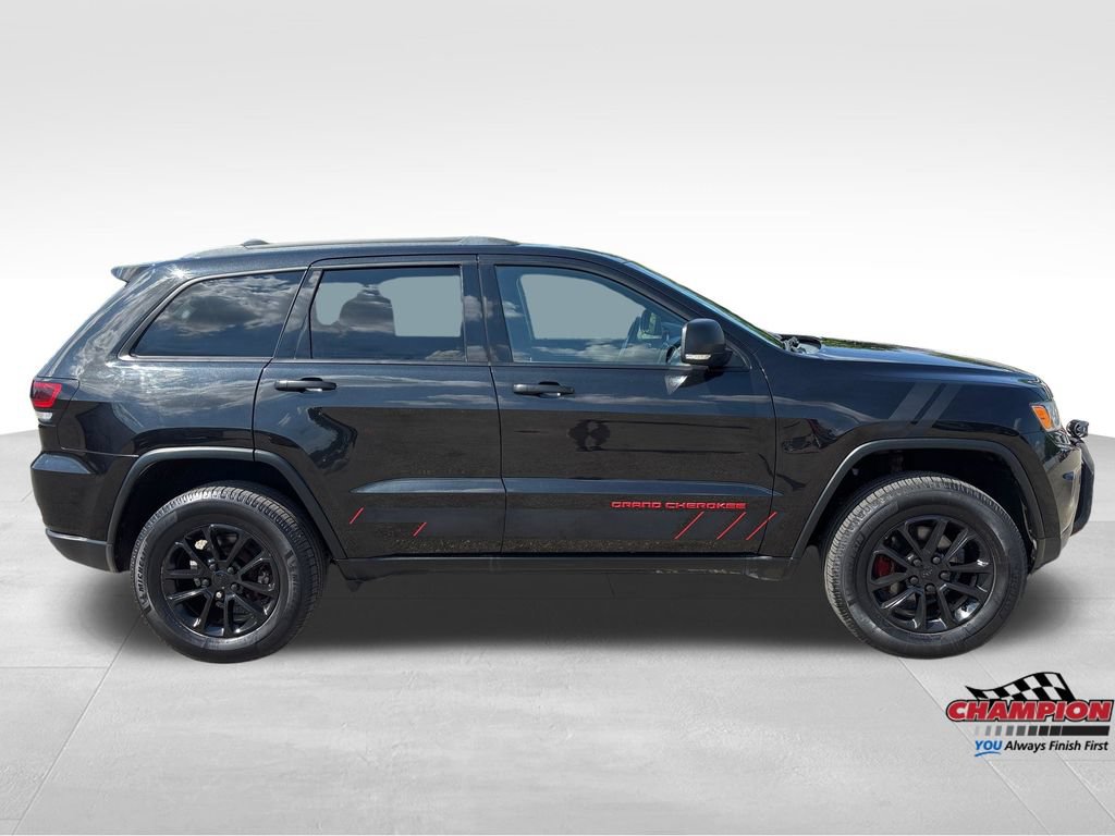 Used 2015 Jeep Grand Cherokee Limited w/ Trailer Tow Group IV AWD/4WD image 6