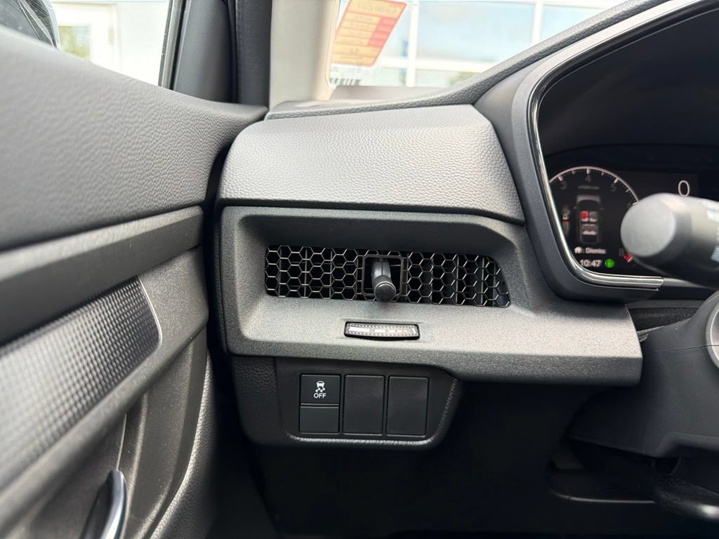 Used 2025 Honda CR-V EX image 17