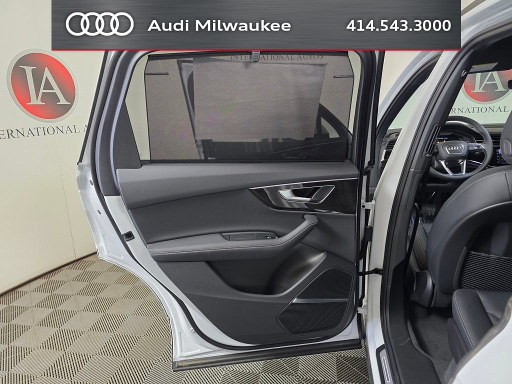New 2026 Audi Q7 3.0T Premium Plus AWD/4WD image 23