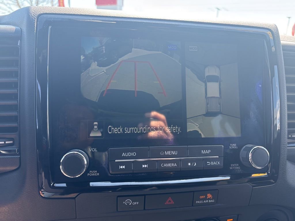 Used 2023 Nissan Frontier PRO-4X w/ Pro Convenience Package AWD/4WD image 17