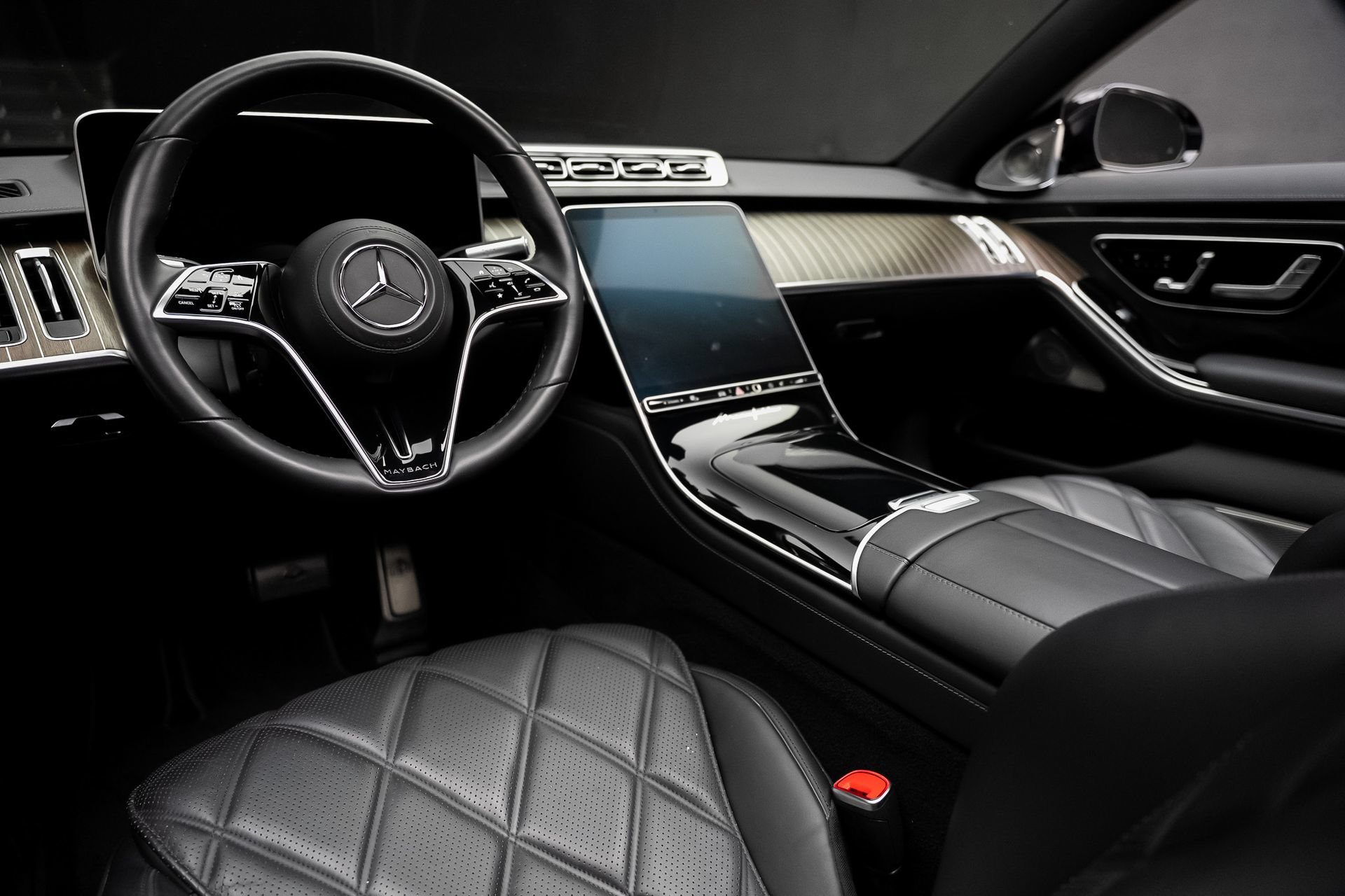 Used 2023 Mercedes-Benz Maybach S 680 4MATIC image 2
