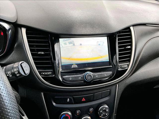 Used 2019 Chevrolet Trax LS FWD image 23