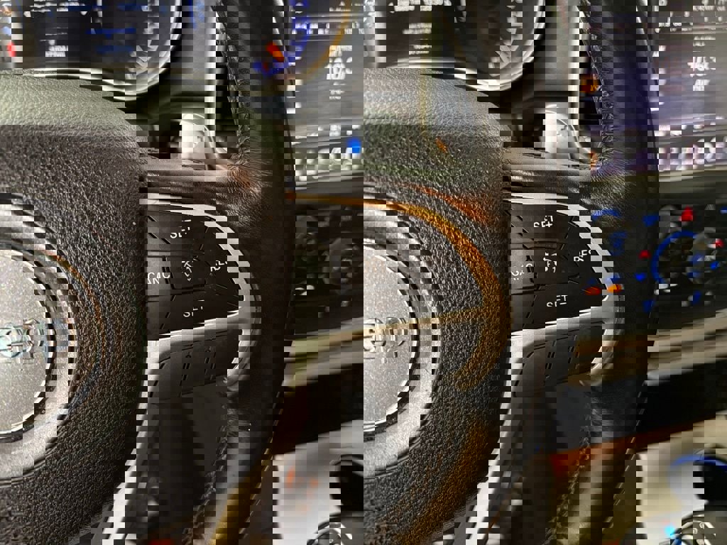 Used 2015 Jeep Grand Cherokee Altitude image 21