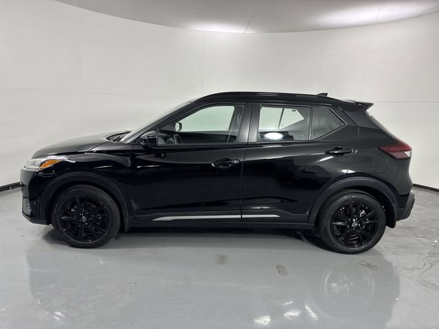 Used 2024 Nissan Kicks SR w/ SR Premium Package image 30