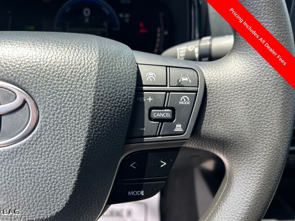 Used 2026 Toyota Camry LE w/ Convenience Package FWD image 8