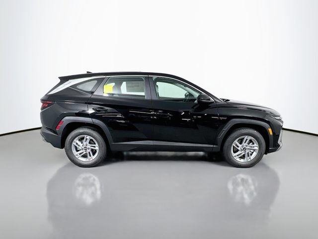 New 2026 Hyundai Tucson SE AWD/4WD image 9