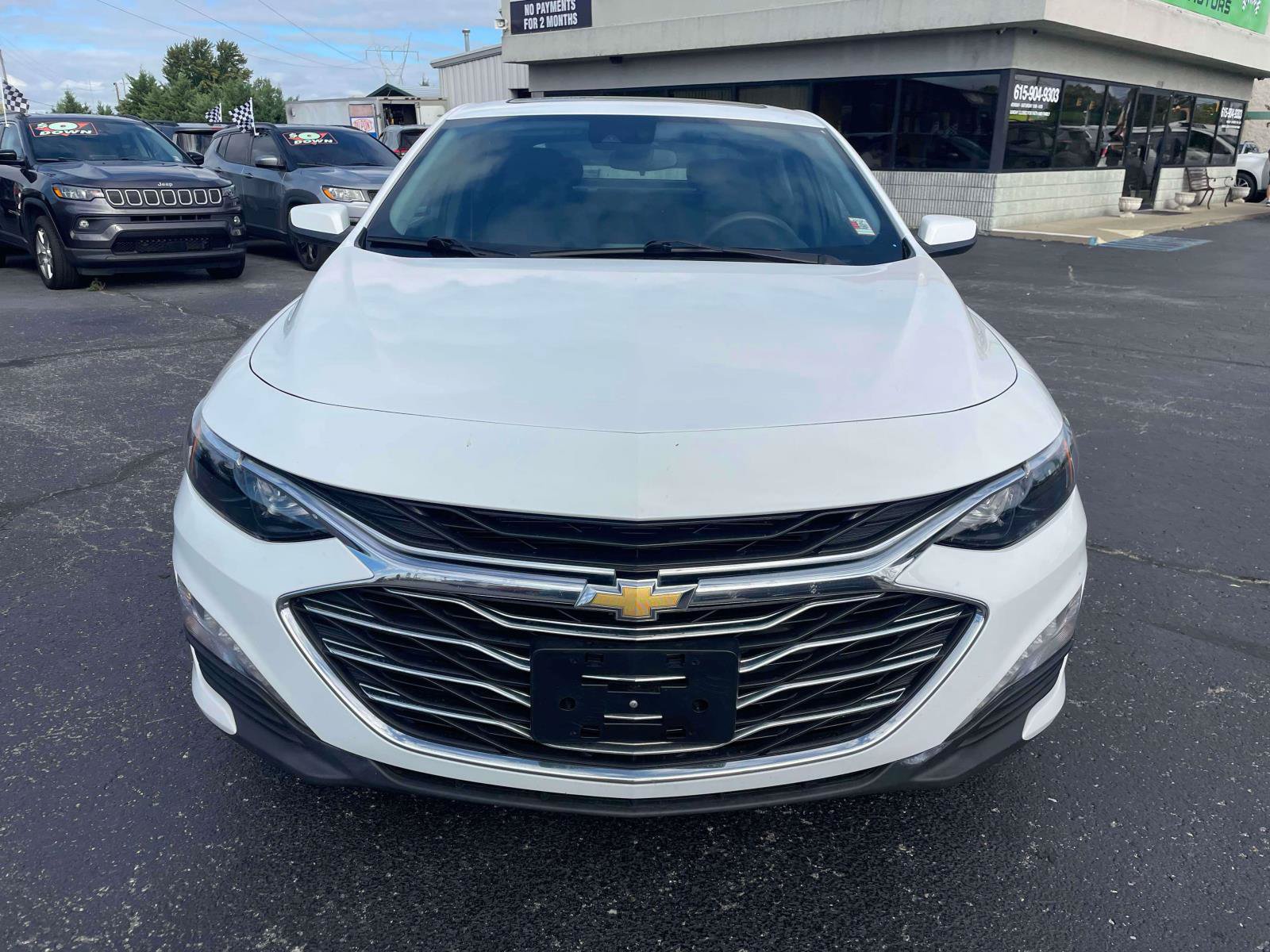 Used 2023 Chevrolet Malibu LT w/ Driver Confidence Package FWD image 2