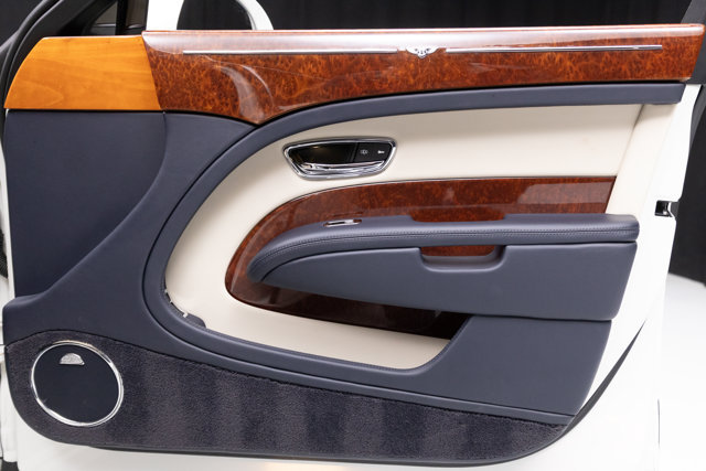 Used 2017 Bentley Mulsanne RWD image 61