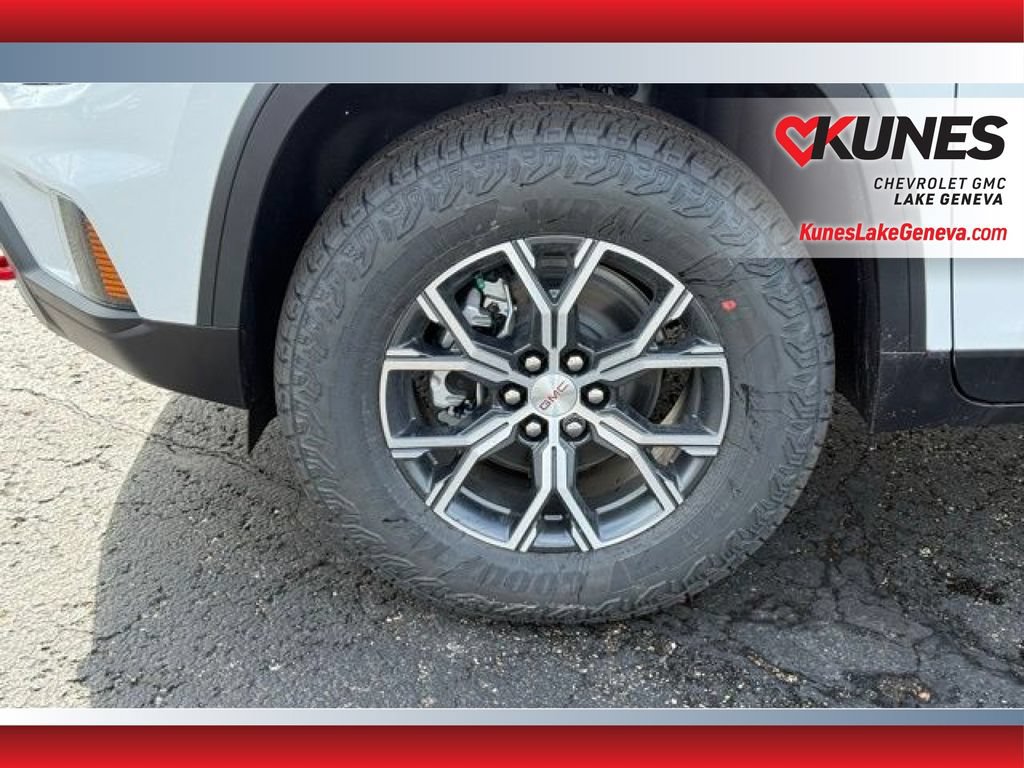 New 2026 GMC Acadia AT4 w/ Luxury Package AWD/4WD image 11