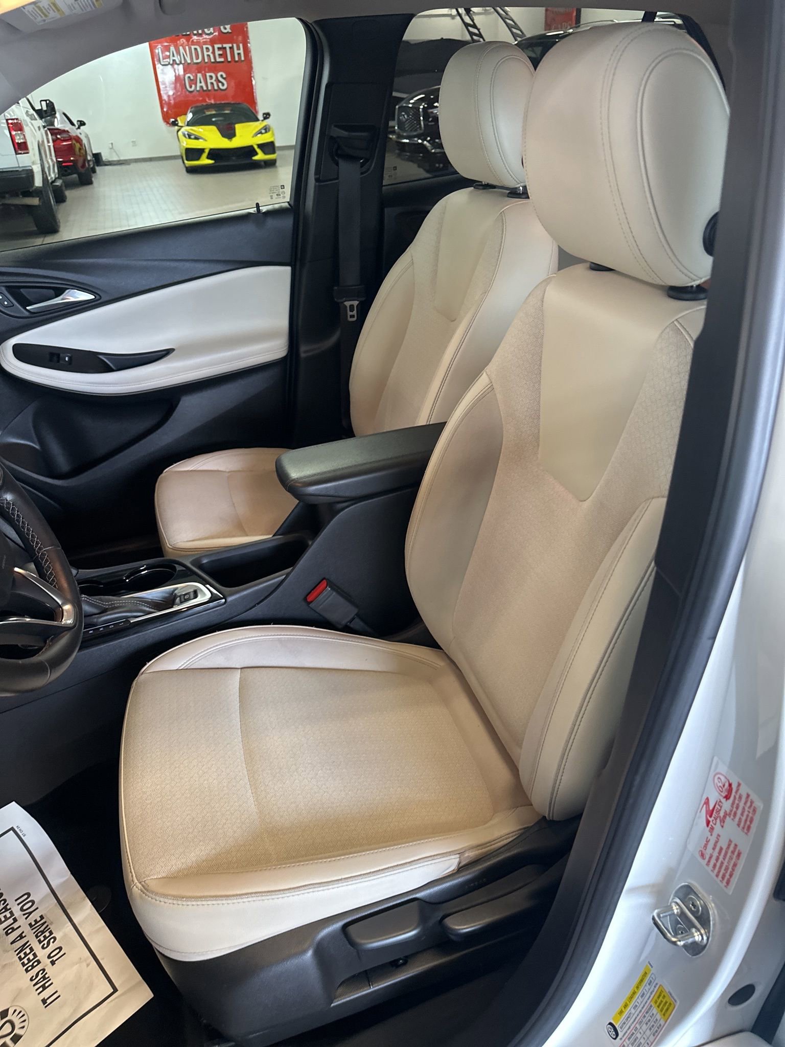 Used 2021 Buick Encore GX Preferred image 28