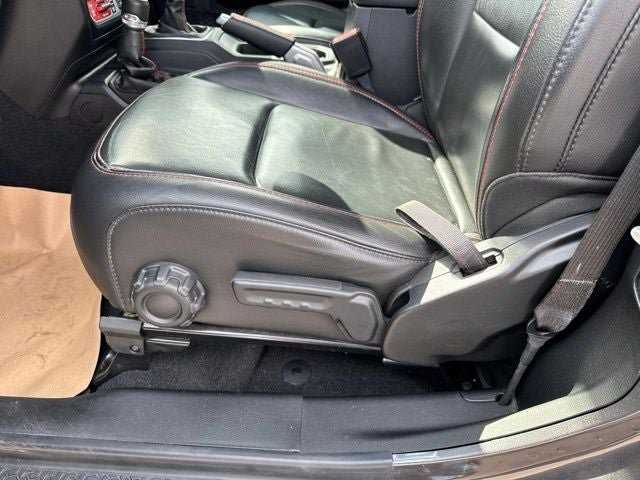 Used 2021 Jeep Wrangler Rubicon AWD/4WD image 10