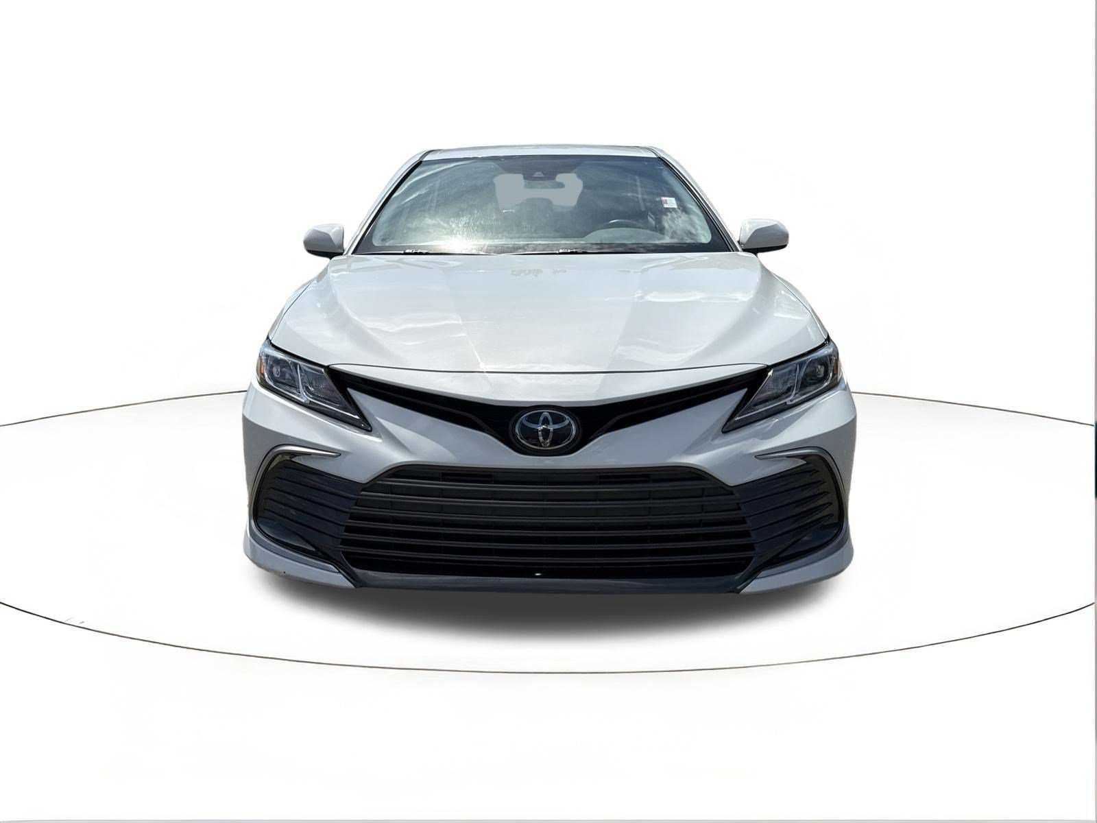 Used 2023 Toyota Camry LE FWD image 8