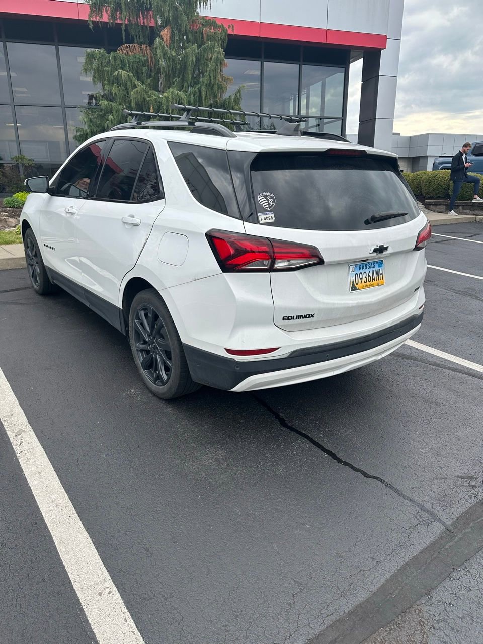 Used 2022 Chevrolet Equinox RS w/ RS Leather Package image 7