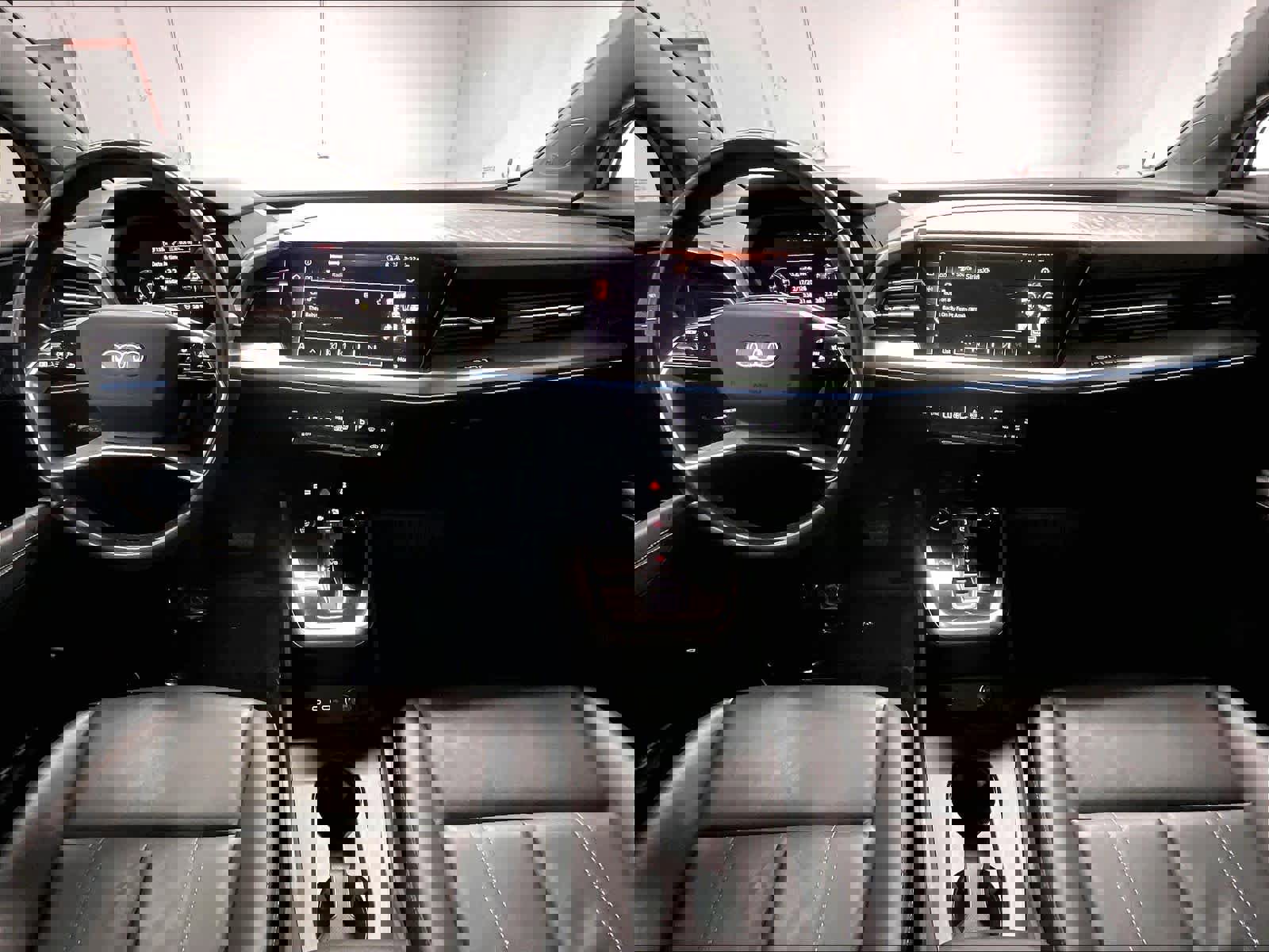 Certified 2023 Audi Q4 e-tron Premium Plus w/ Premium Plus image 16