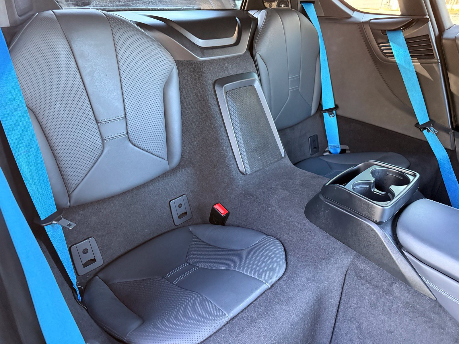 Used 2017 BMW i8 AWD/4WD image 40