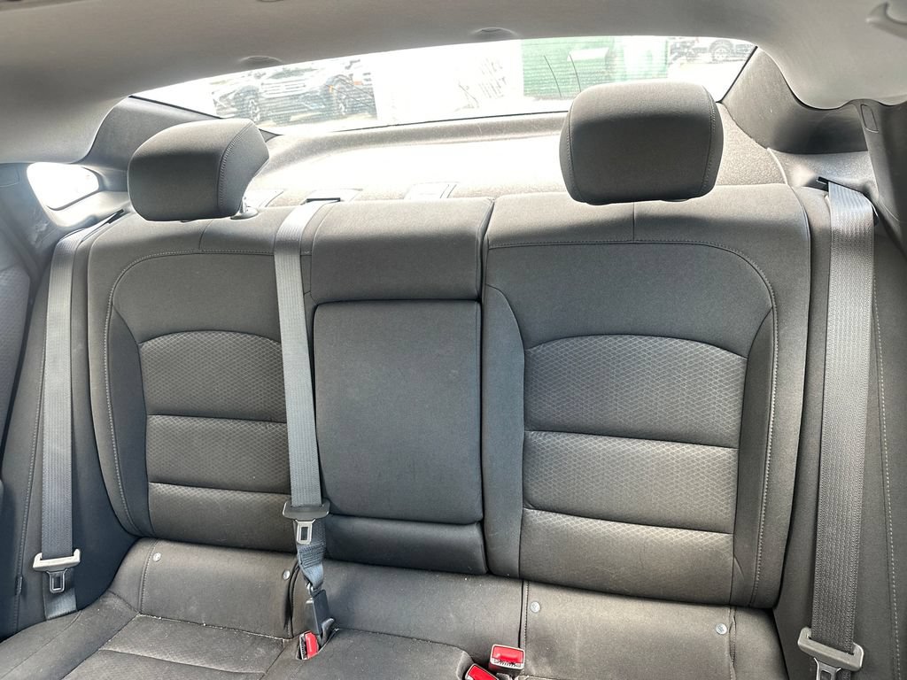 Used 2021 Chevrolet Malibu LT FWD image 46