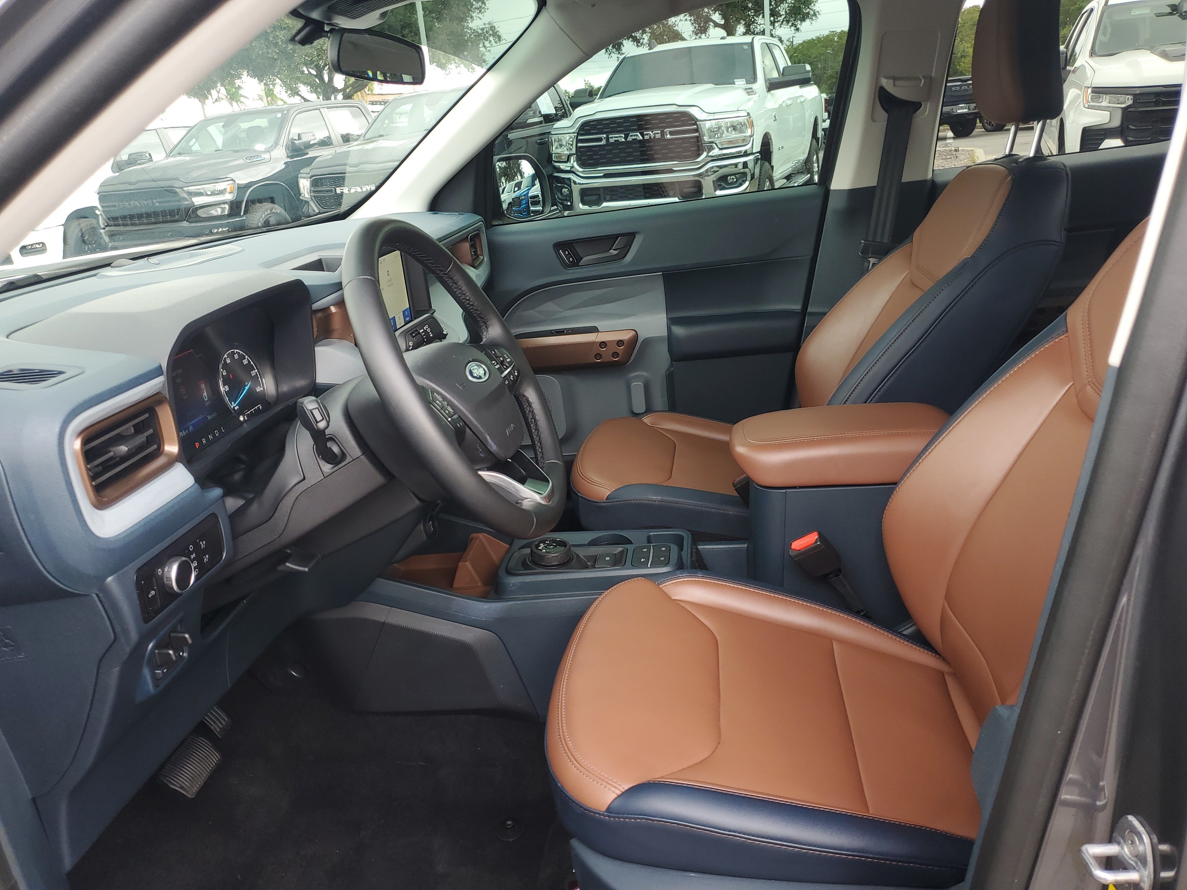 Used 2024 Ford Maverick Lariat w/ 4K Tow Package AWD/4WD image 13