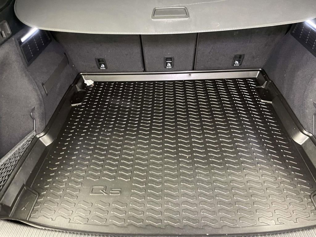 Certified 2023 Audi Q5 2.0T Premium w/ Convenience Package image 20