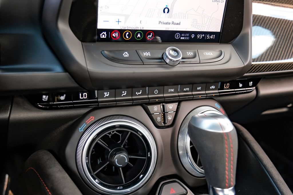 Used 2022 Chevrolet Camaro ZL1 RWD image 26