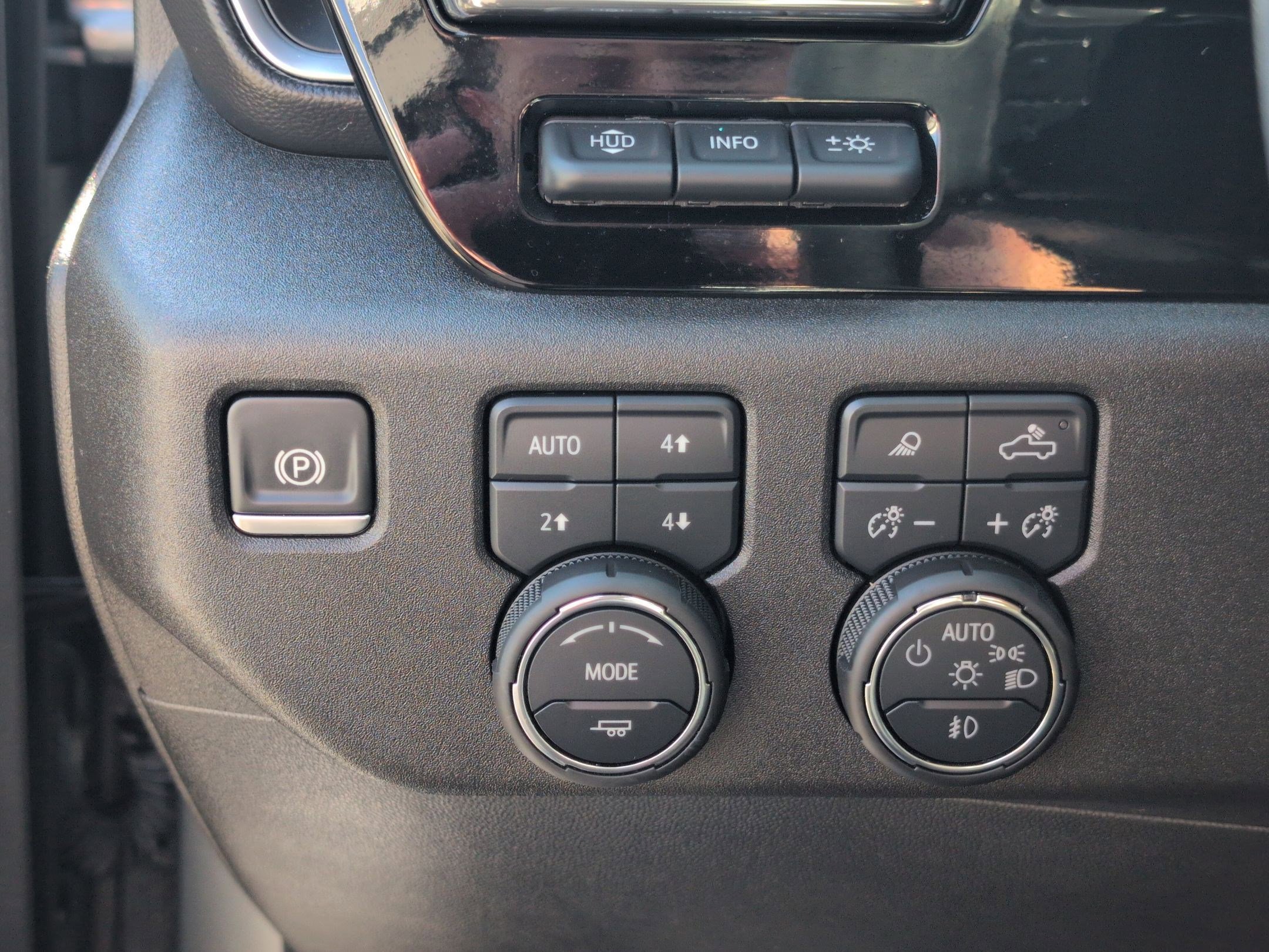 Certified 2025 Chevrolet Silverado 1500 High Country w/ High Country Premium Package image 25