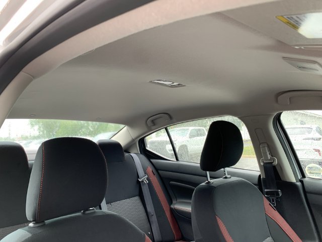 Used 2025 Nissan Versa SR w/ Trunk Package FWD image 17
