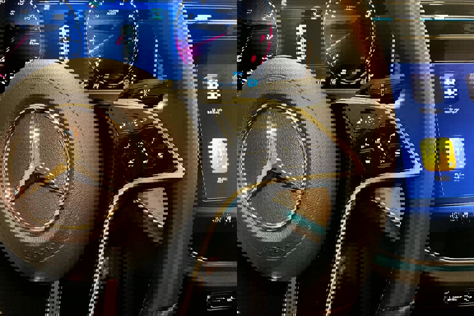 Used 2024 Mercedes-Benz E 350 4MATIC Sedan image 23