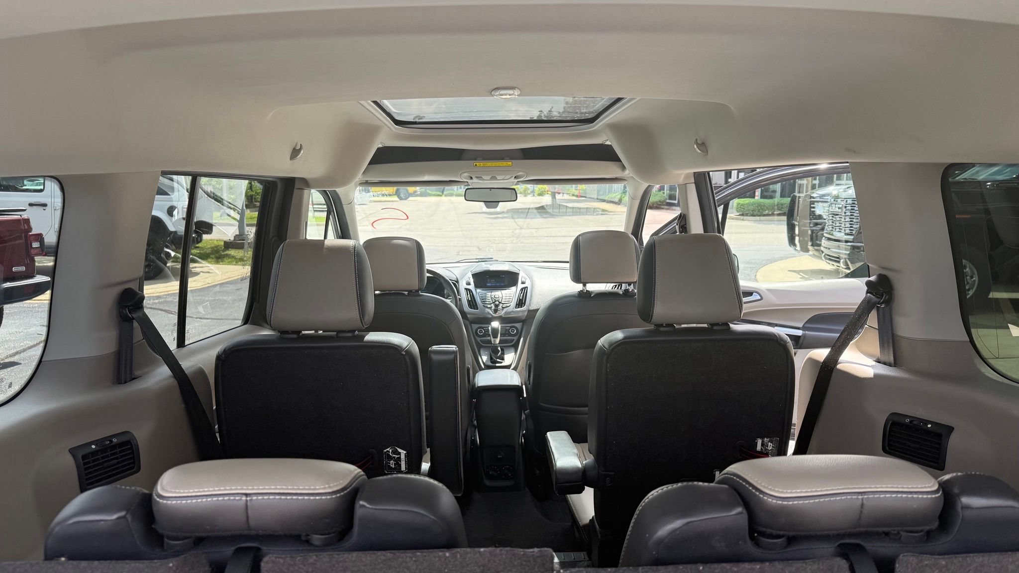 Used 2016 Ford Transit Connect Titanium FWD image 21