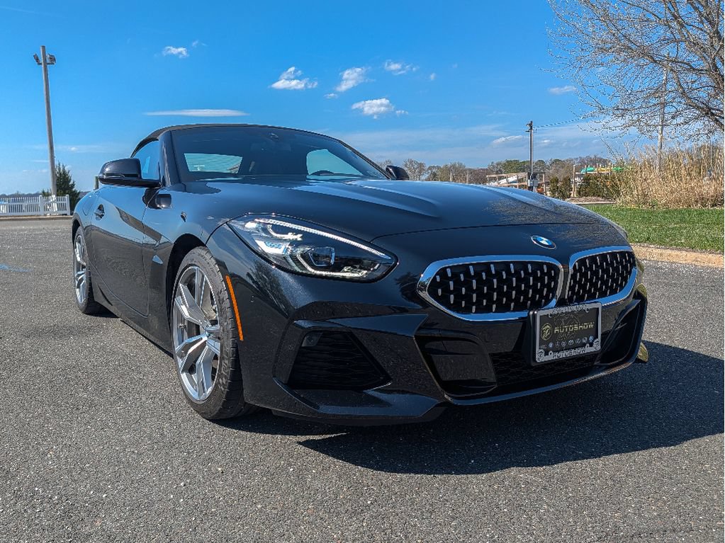 Used 2019 BMW Z4 sDrive30i w/ M Sport Package RWD image 3