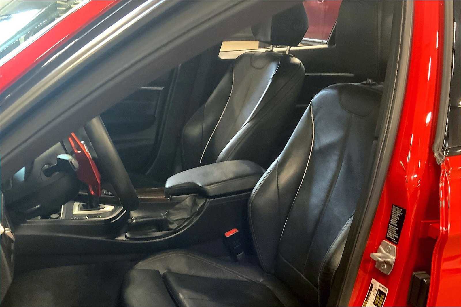 Used 2016 BMW 328i xDrive Sedan image 8