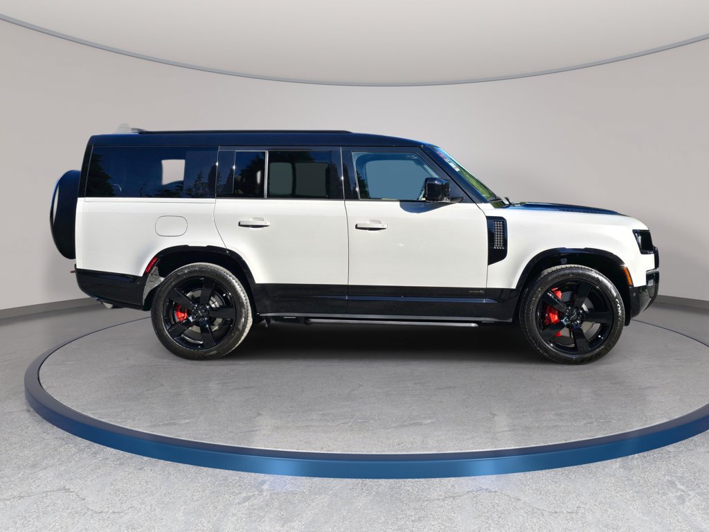 New 2026 Land Rover Defender 130 X AWD/4WD image 4