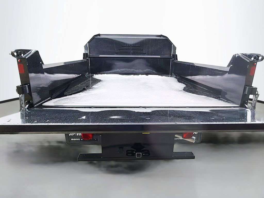 New 2025 Ford F550 4x4 Regular Cab Super Duty image 10