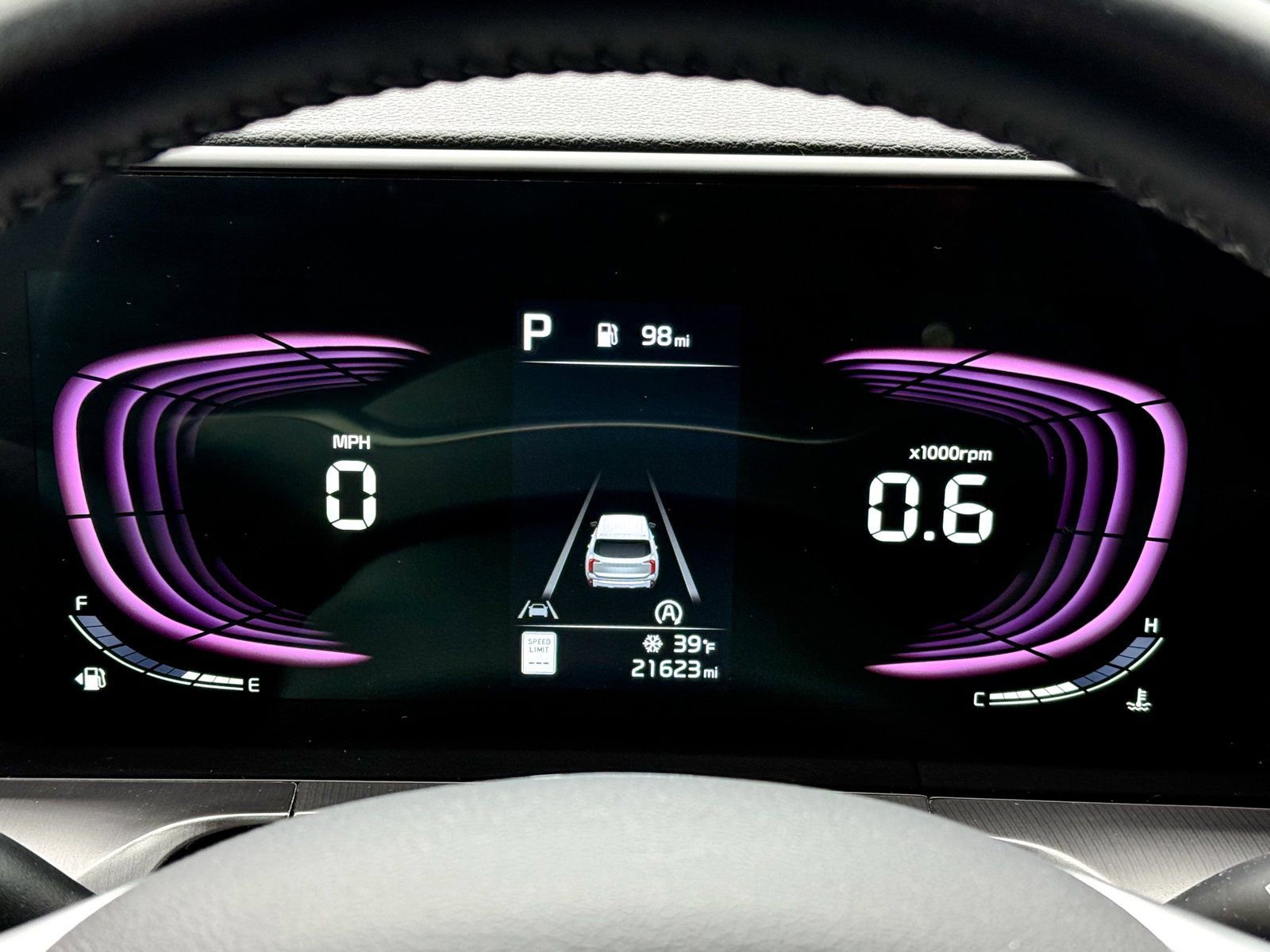 Certified 2024 Kia Telluride S w/ S Sunroof Package image 28