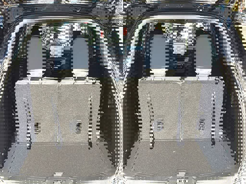 New 2026 Ford Explorer Active w/ Active Comfort Package image 16