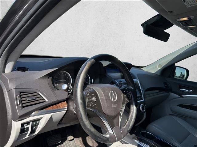 Used 2017 Acura MDX w/ Technology Package AWD/4WD image 10