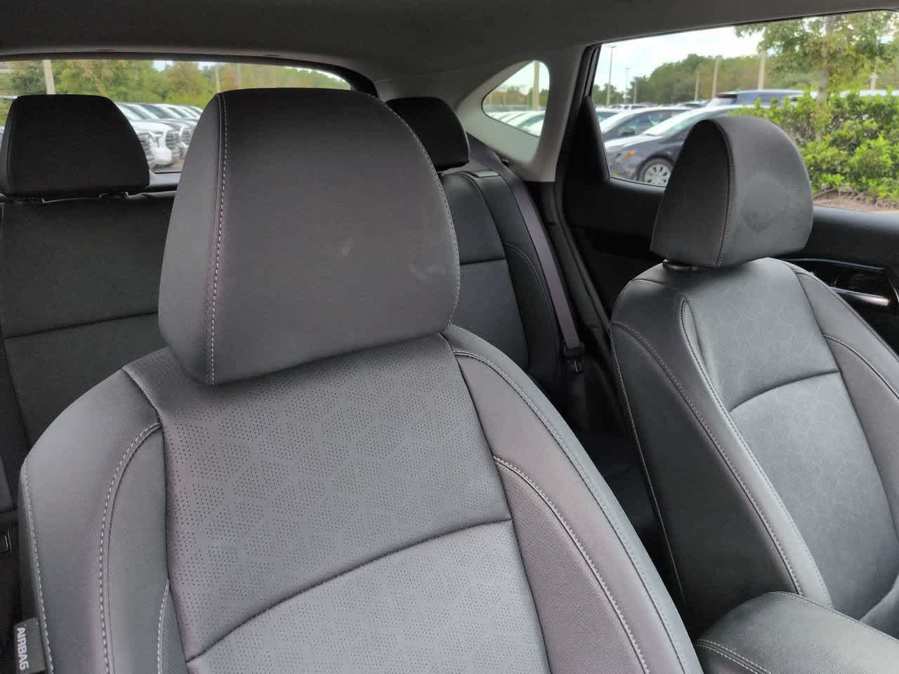Used 2024 Kia Seltos EX FWD image 7