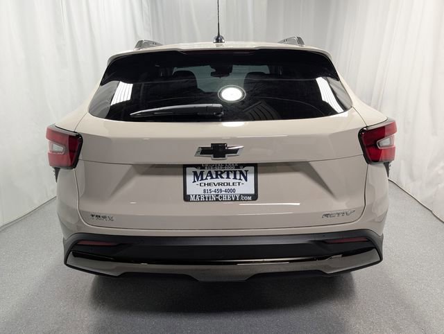 New 2026 Chevrolet Trax ACTIV FWD image 4