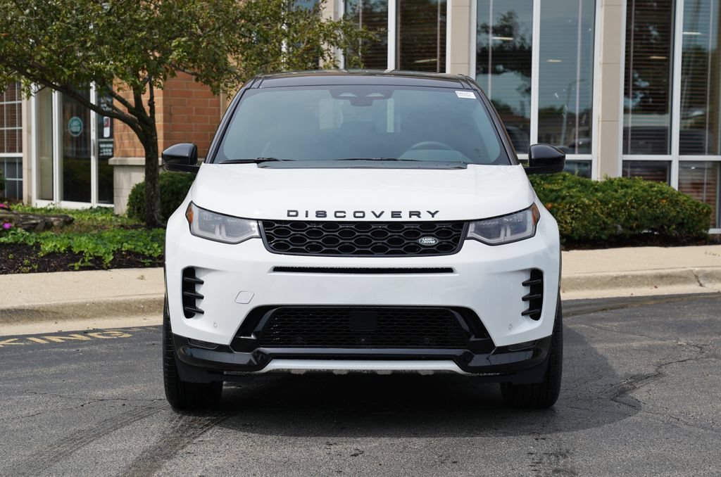 New 2026 Land Rover Discovery Sport Landmark AWD/4WD image 4