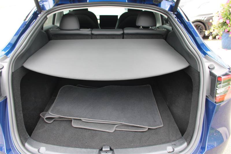 Used 2024 Tesla Model Y Long Range AWD/4WD image 19