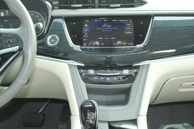 Used 2024 Cadillac XT6 Premium Luxury AWD/4WD image 21